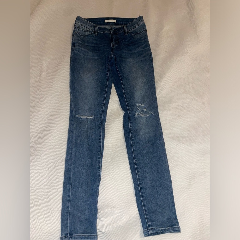 PacSun perfect fit jegging size 25